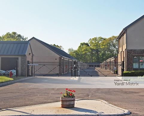 Source URL: https://cdnsc.rentcafe.com/dmslivecafe/3/1073347/1073347-1-5.jpg?width=-1&height=385&quality=80