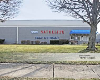 Storage Units for Rent available at 841 Shrewsbury Avenue, Shrewsbury, NJ 07702