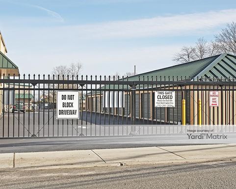 Source URL: https://cdnsc.rentcafe.com/dmslivecafe/3/1073350/1073350-1-5.jpg?width=-1&height=385&quality=80