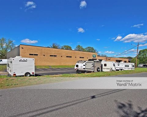 Source URL: https://cdnsc.rentcafe.com/dmslivecafe/3/1073353/1073353-1-3.jpg?width=-1&height=385&quality=80