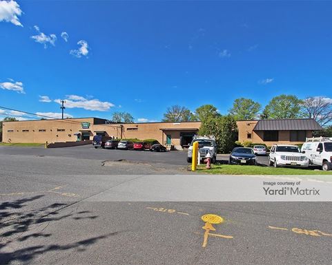 Source URL: https://cdnsc.rentcafe.com/dmslivecafe/3/1073353/1073353-1-4.jpg?width=-1&height=385&quality=80