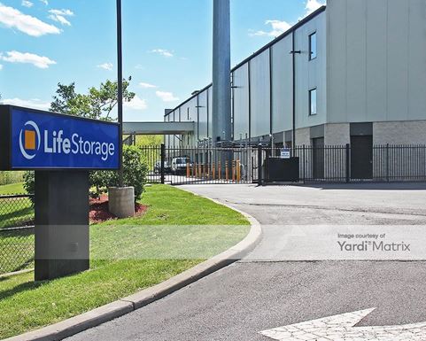 Source URL: https://cdnsc.rentcafe.com/dmslivecafe/3/1073359/1073359-1-2.jpg?width=-1&height=385&quality=80