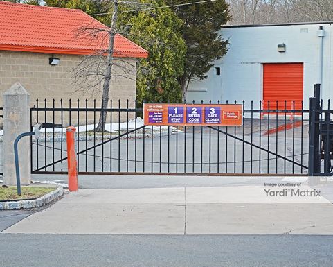 Source URL: https://cdnsc.rentcafe.com/dmslivecafe/3/1073366/1073366-1-3.jpg?width=-1&height=385&quality=80