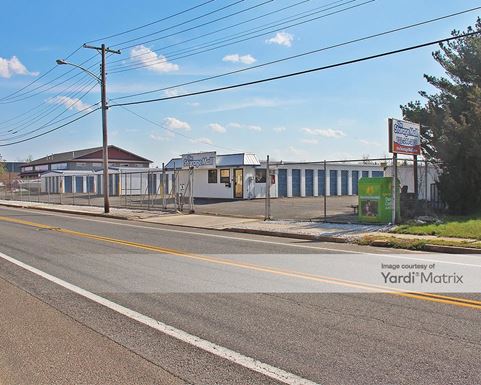 Source URL: https://cdnsc.rentcafe.com/dmslivecafe/3/1073367/1073367-1-4.jpg?width=-1&height=385&quality=80