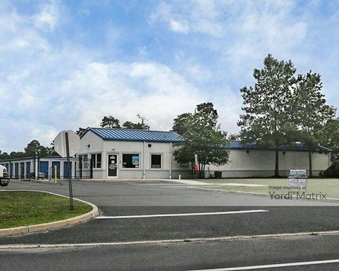 Source URL: https://cdnsc.rentcafe.com/dmslivecafe/3/1073368/1073368-1-4.jpg?width=-1&height=385&quality=80