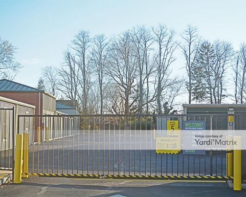 Source URL: https://cdnsc.rentcafe.com/dmslivecafe/3/1073371/1073371-1-4.jpg?width=-1&height=385&quality=80