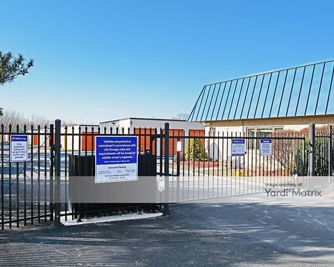 Source URL: https://cdnsc.rentcafe.com/dmslivecafe/3/1073376/1073376-1-2.jpg?width=-1&height=385&quality=80