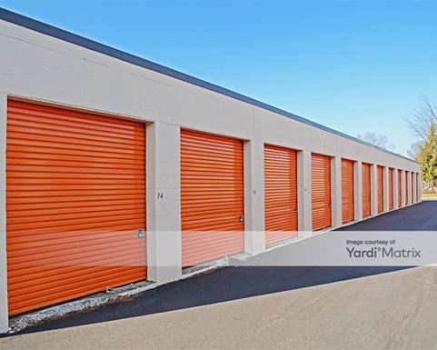 Source URL: https://cdnsc.rentcafe.com/dmslivecafe/3/1073376/1073376-1-4.jpg?width=-1&height=385&quality=80