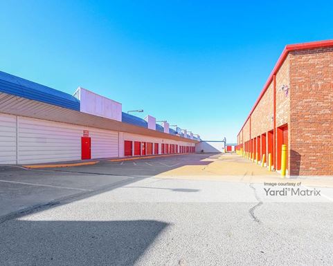 Source URL: https://cdnsc.rentcafe.com/dmslivecafe/3/1073393/1073393-1-2.jpg?width=-1&height=385&quality=80