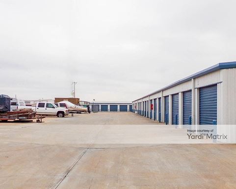 Source URL: https://cdnsc.rentcafe.com/dmslivecafe/3/1073394/1073394-1-3.jpg?width=-1&height=385&quality=80