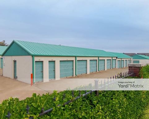 Source URL: https://cdnsc.rentcafe.com/dmslivecafe/3/1073395/1073395-1-3.jpg?width=-1&height=385&quality=80