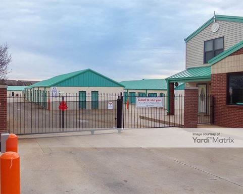 Source URL: https://cdnsc.rentcafe.com/dmslivecafe/3/1073395/1073395-1-6.jpg?width=-1&height=385&quality=80