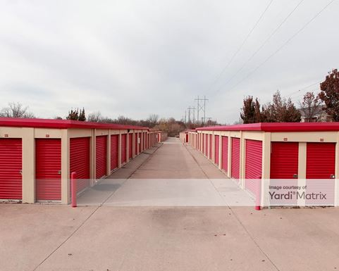 Source URL: https://cdnsc.rentcafe.com/dmslivecafe/3/1073414/1073414-1-5.jpg?width=-1&height=385&quality=80