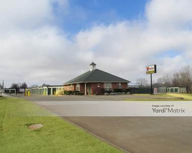 Storage Units for Rent available at 2430 12th Avenue NE, Norman, OK 73071