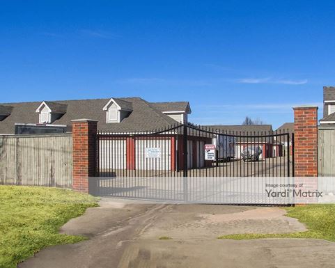 Source URL: https://cdnsc.rentcafe.com/dmslivecafe/3/1073423/1073423-1-4.jpg?width=-1&height=385&quality=80