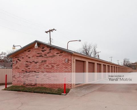 Source URL: https://cdnsc.rentcafe.com/dmslivecafe/3/1073439/1073439-1-3.jpg?width=-1&height=385&quality=80