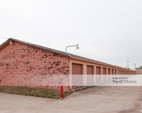 Source URL: https://cdnsc.rentcafe.com/dmslivecafe/3/1073439/1073439-1-5.jpg?width=-1&height=385&quality=80