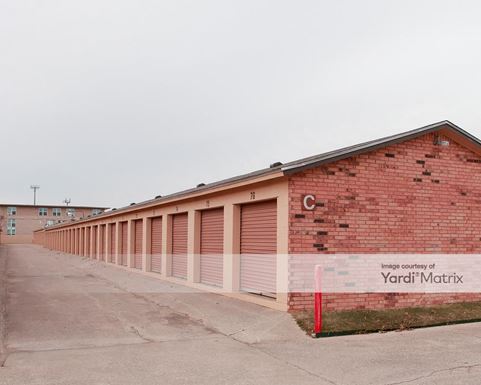 Source URL: https://cdnsc.rentcafe.com/dmslivecafe/3/1073439/1073439-1-6.jpg?width=-1&height=385&quality=80