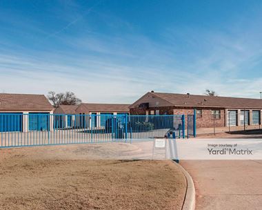 Storage Units for Rent available at 1290 North Mustang Road, Mustang, OK 73064