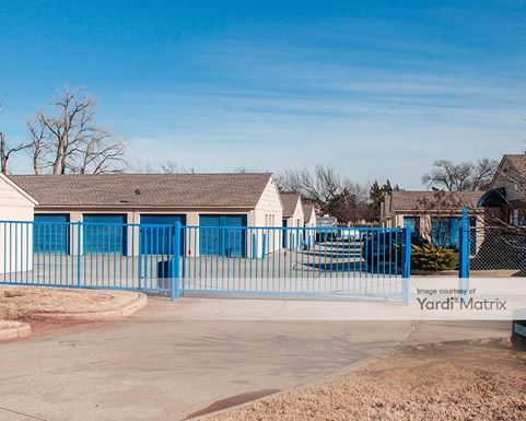 Source URL: https://cdnsc.rentcafe.com/dmslivecafe/3/1073471/1073471-1-2.jpg?width=-1&height=385&quality=80