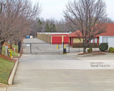 Source URL: https://cdnsc.rentcafe.com/dmslivecafe/3/1073479/1073479-1-2.jpg?width=-1&height=385&quality=80