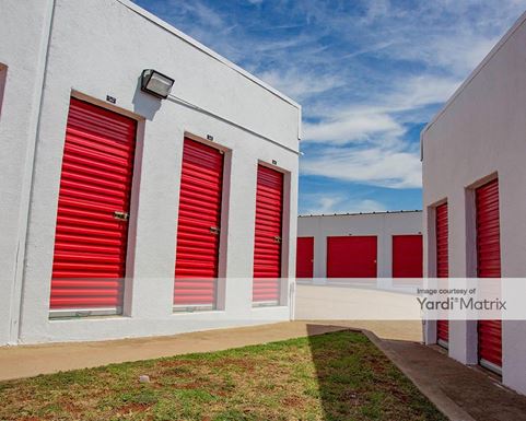 Source URL: https://cdnsc.rentcafe.com/dmslivecafe/3/1073484/1073484-1-3.jpg?width=-1&height=385&quality=80