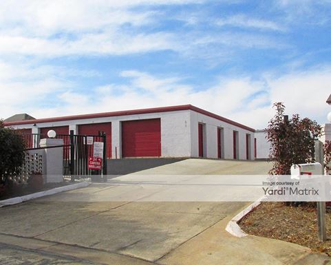 Source URL: https://cdnsc.rentcafe.com/dmslivecafe/3/1073485/1073485-1-3.jpg?width=-1&height=385&quality=80