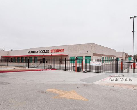 Source URL: https://cdnsc.rentcafe.com/dmslivecafe/3/1073490/1073490-1-2.jpg?width=-1&height=385&quality=80