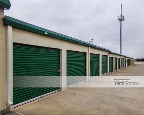 Source URL: https://cdnsc.rentcafe.com/dmslivecafe/3/1073501/1073501-1-4.jpg?width=-1&height=385&quality=80