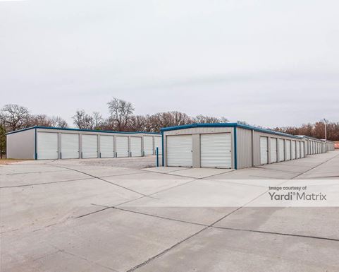 Source URL: https://cdnsc.rentcafe.com/dmslivecafe/3/1073504/1073504-1-3.jpg?width=-1&height=385&quality=80