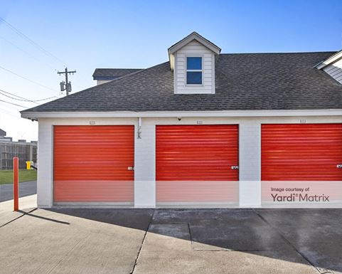 Source URL: https://cdnsc.rentcafe.com/dmslivecafe/3/1073507/1073507-1-2.jpg?width=-1&height=385&quality=80