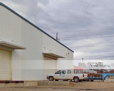 Source URL: https://cdnsc.rentcafe.com/dmslivecafe/3/1073513/1073513-1-5.jpg?width=-1&height=385&quality=80