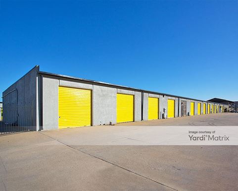 Source URL: https://cdnsc.rentcafe.com/dmslivecafe/3/1073516/1073516-1-5.jpg?width=-1&height=385&quality=80