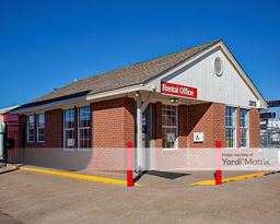 Image for Public Storage - 3015 North Service Road, Moore, OK