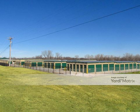 Source URL: https://cdnsc.rentcafe.com/dmslivecafe/3/1073527/1073527-1-4.jpg?width=-1&height=385&quality=80