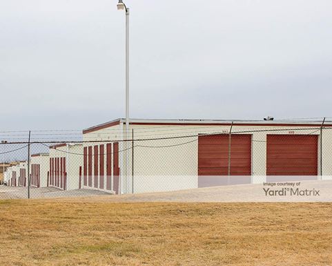 Source URL: https://cdnsc.rentcafe.com/dmslivecafe/3/1073528/1073528-1-4.jpg?width=-1&height=385&quality=80