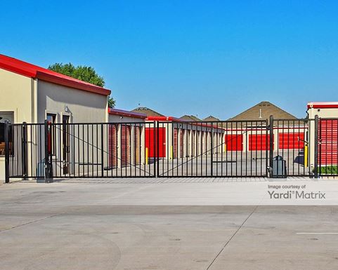 Source URL: https://cdnsc.rentcafe.com/dmslivecafe/3/1073535/1073535-1-5.jpg?width=-1&height=385&quality=80