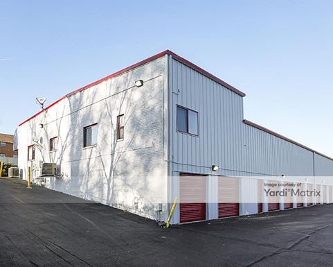 Source URL: https://cdnsc.rentcafe.com/dmslivecafe/3/1073539/1073539-1-4.jpg?width=-1&height=385&quality=80