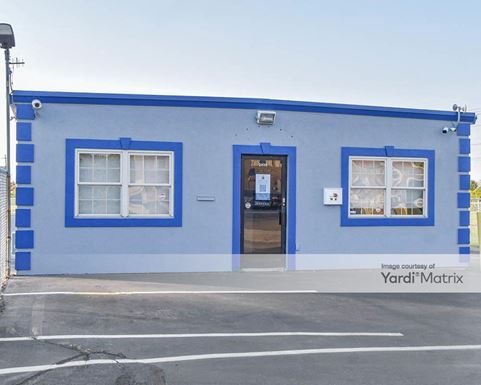 Source URL: https://cdnsc.rentcafe.com/dmslivecafe/3/1073545/1073545-1-3.jpg?width=-1&height=385&quality=80