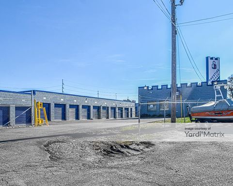 Source URL: https://cdnsc.rentcafe.com/dmslivecafe/3/1073555/1073555-1-5.jpg?width=-1&height=385&quality=80