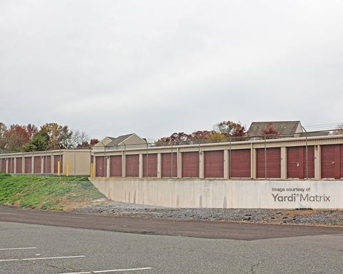 Source URL: https://cdnsc.rentcafe.com/dmslivecafe/3/1073576/1073576-1-2.jpg?width=-1&height=385&quality=80