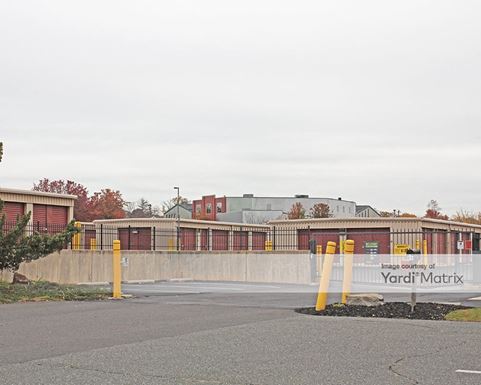 Source URL: https://cdnsc.rentcafe.com/dmslivecafe/3/1073576/1073576-1-3.jpg?width=-1&height=385&quality=80