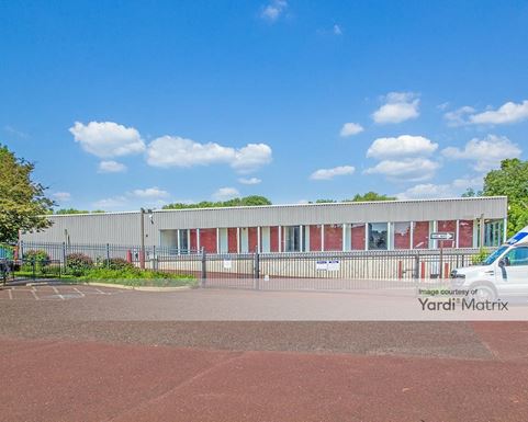 Source URL: https://cdnsc.rentcafe.com/dmslivecafe/3/1073579/1073579-1-2.jpg?width=-1&height=385&quality=80