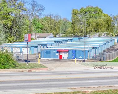 Storage Units for Rent available at 18020 East US Highway 24, Independence, MO 64056