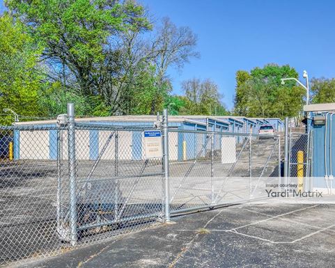 Source URL: https://cdnsc.rentcafe.com/dmslivecafe/3/1073597/1073597-1-3.jpg?width=-1&height=385&quality=80