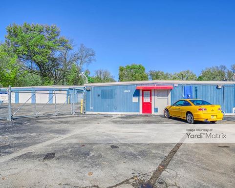 Source URL: https://cdnsc.rentcafe.com/dmslivecafe/3/1073597/1073597-1-4.jpg?width=-1&height=385&quality=80