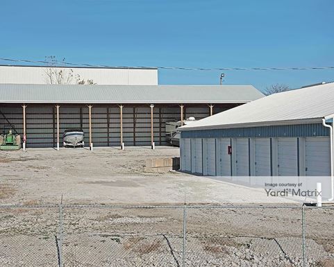 Source URL: https://cdnsc.rentcafe.com/dmslivecafe/3/1073602/1073602-1-3.jpg?width=-1&height=385&quality=80