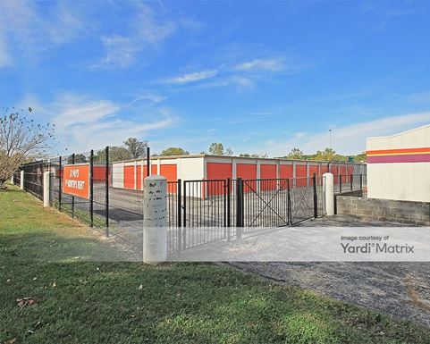 Source URL: https://cdnsc.rentcafe.com/dmslivecafe/3/1073628/1073628-1-5.jpg?width=-1&height=385&quality=80