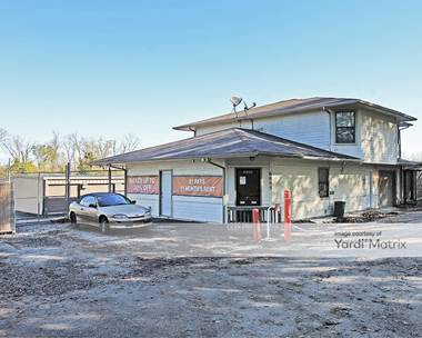 Storage Units for Rent available at 6855 Hedge Lane Terrace, Shawnee, KS 66226