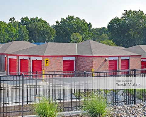 Source URL: https://cdnsc.rentcafe.com/dmslivecafe/3/1073656/1073656-1-3.jpg?width=-1&height=385&quality=80